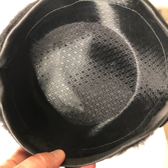 LOVELY, Vintage Feathered Pill Box Hat! - Picture 10 of 10